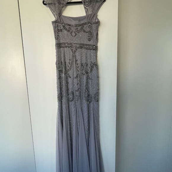 ADRIANNA PAPELL BEADED SILVER-GRAY GOWN NWT - Picture 2 of 8